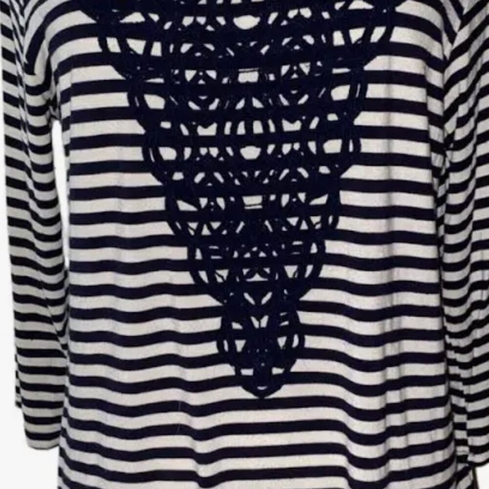 Classic navy & white summer top